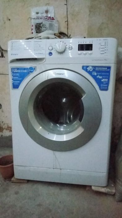 Продается стиральная машина ,нужен ремонт