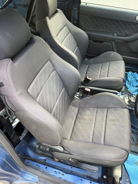 Предни седалки от ауди а3 8л / audi a3 8l