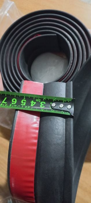 Garnitură ușa garaj