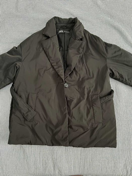 Куртка женская Zara черная