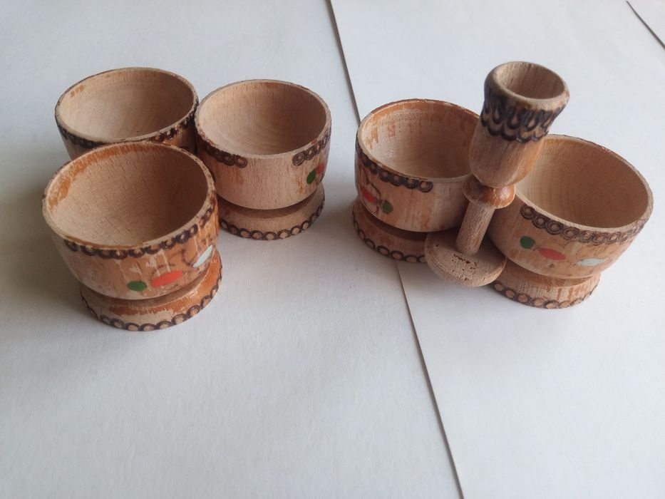 Сглобяема дървена солничка