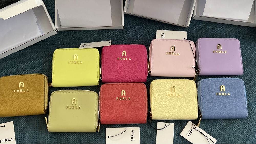 ЧИСТО НОВ МОДЕЛ Furla Camelia в няколко цвята и в 2 размера.100% ориг.