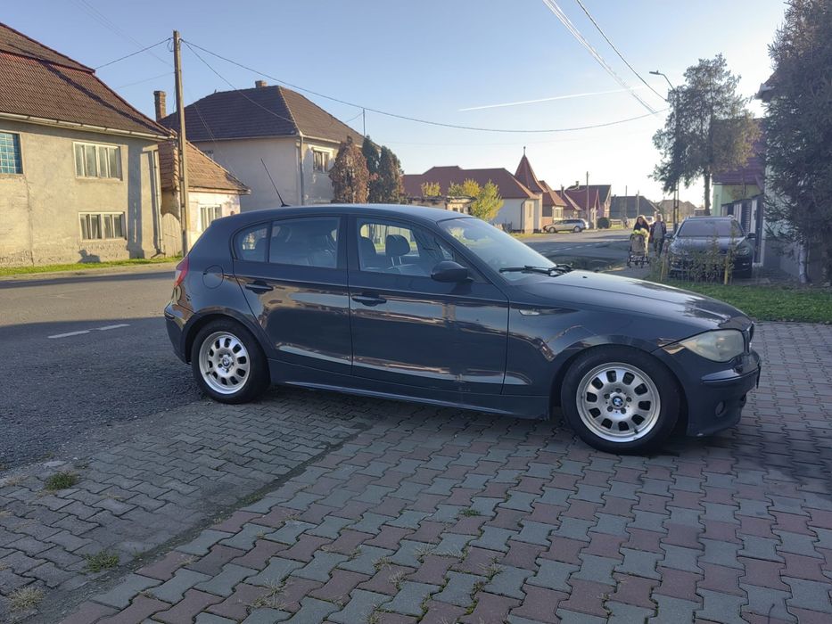 BMW seria 1 , e 87 , 120 d.