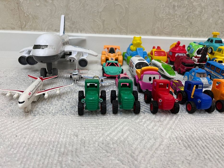 Машинки игрушки для мальчиков