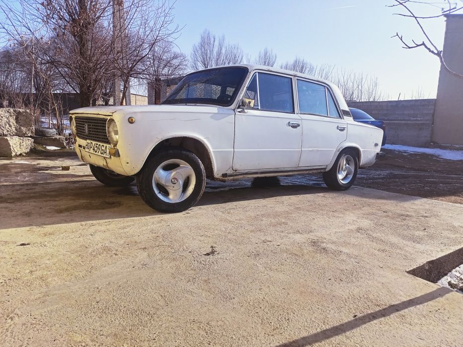 Ваз21011жугили77