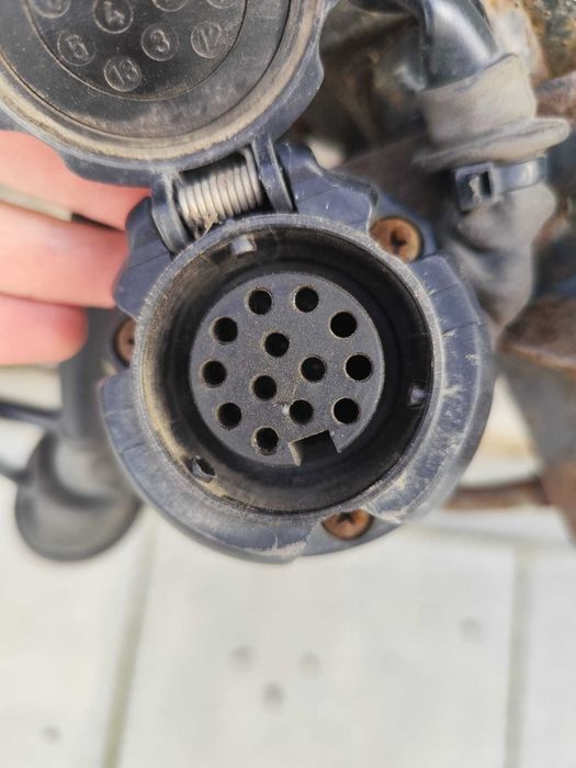 Теглич Westfalia пълен комплект за Ауди А6 С6 4Ф