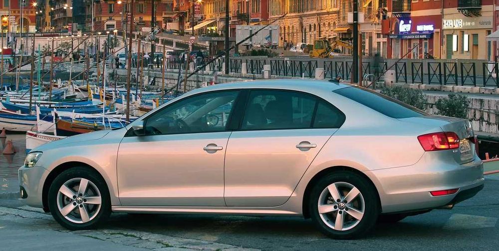 Volkswagen JETTA TSI Turbo SE (Silver)