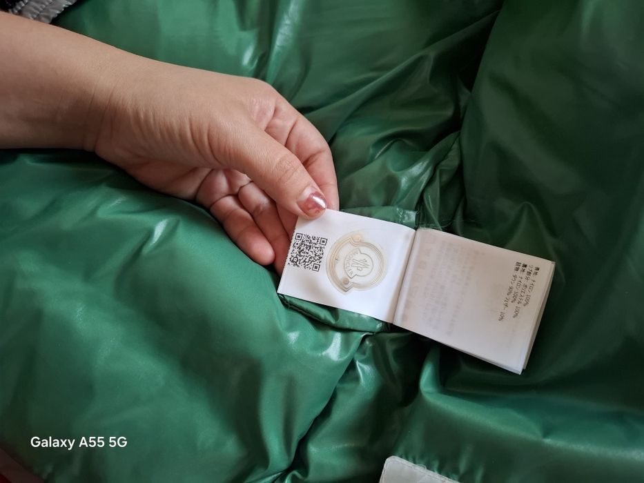 Moncler пуховик.