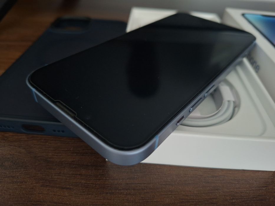 iPhone 14 Impecabil Blue