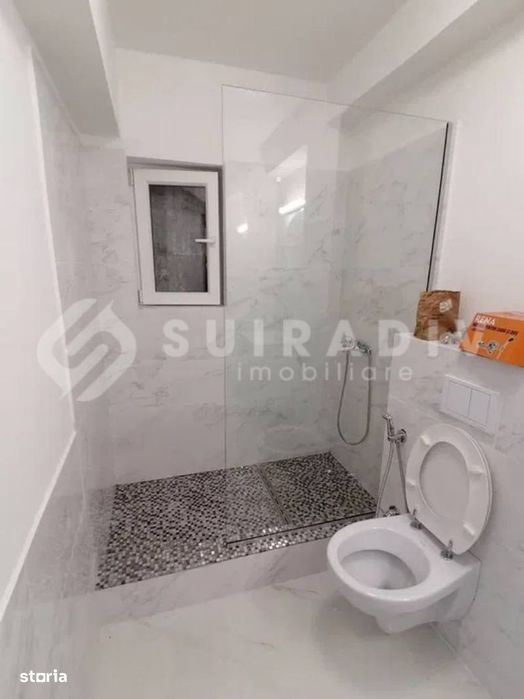 Apartament modern cu 3 camere, 2 bai, parcare- Buna Ziua