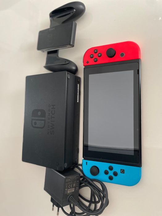 Nintendo Switch V2 pachet complet