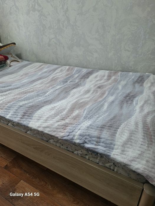 Кровать односпальный 2 штуки