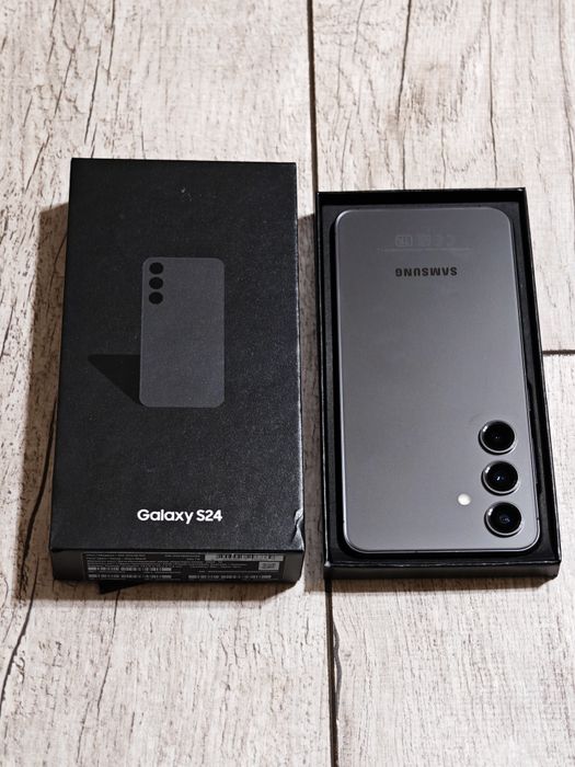 Samsung S24 256 gb Ram 8 5G EAC