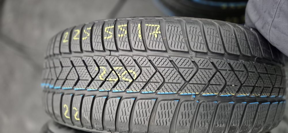 225 55 17 Pirelli m+s