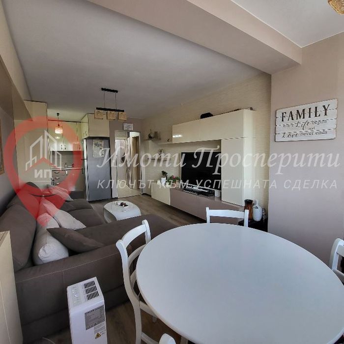 Продава се Тристаен апартамент в София, Красно село - 111 кв.м за 2063 €/кв.м - Снимка #3