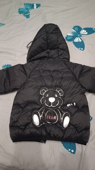 Продам новую детскую курточку