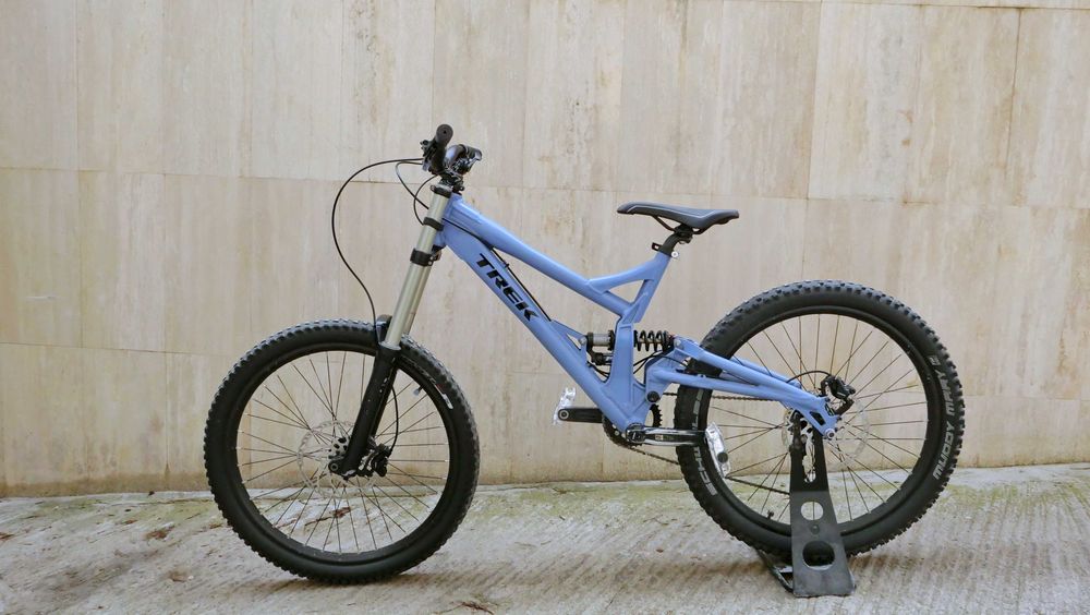Trek Custom DownHill, 26 цола – Boxxer RC, FOX Van R