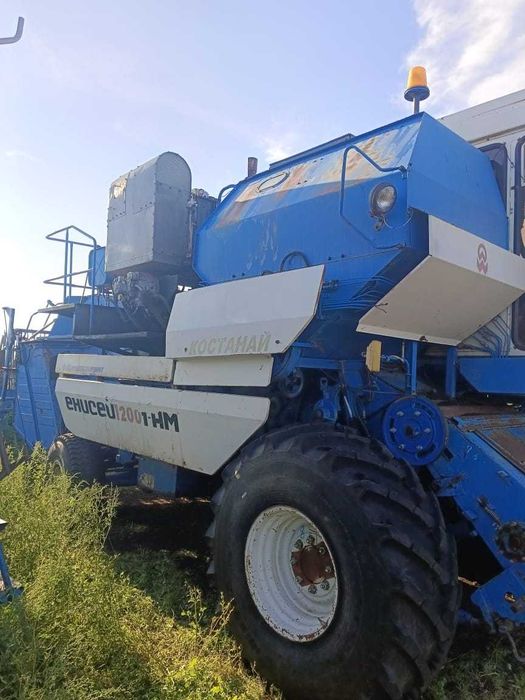 Продам комбайн в хорошем состоянии