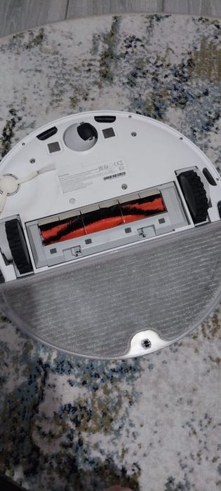 Продаю робот пылесос Dreame Bot L10