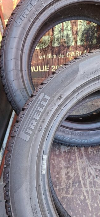 2 Anvelope ca noi  Pirelli 205 55 R17 M+S
