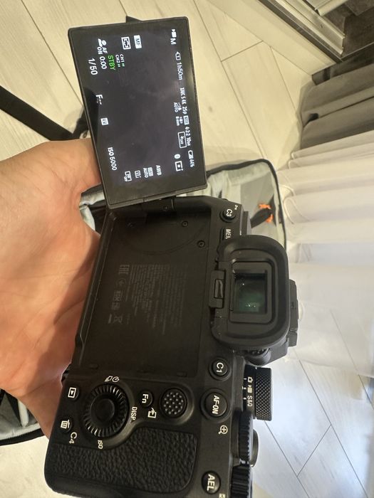 Продам Sony A 7 IV