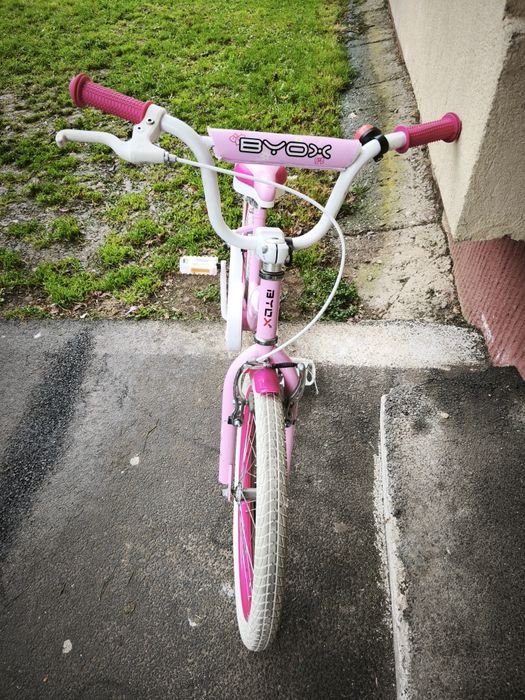 Vând bicicleta fetițe