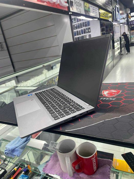 I5 12 Moshniy notbuk SUPER narxda