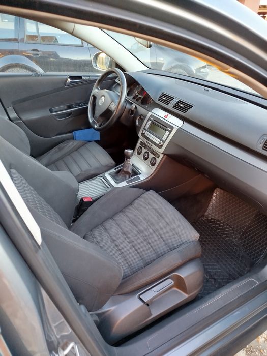 Vând passat B6 an 2007