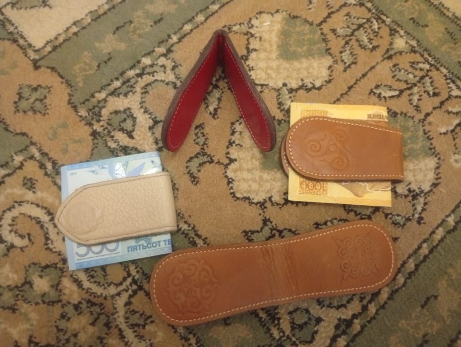 Зажим для денег кожаный