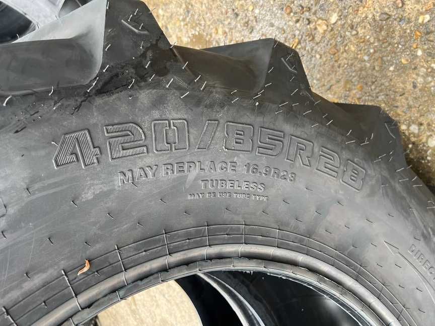 Cauciucuri radiale 420/85R28 noi pentru tractor fata marca CEAT