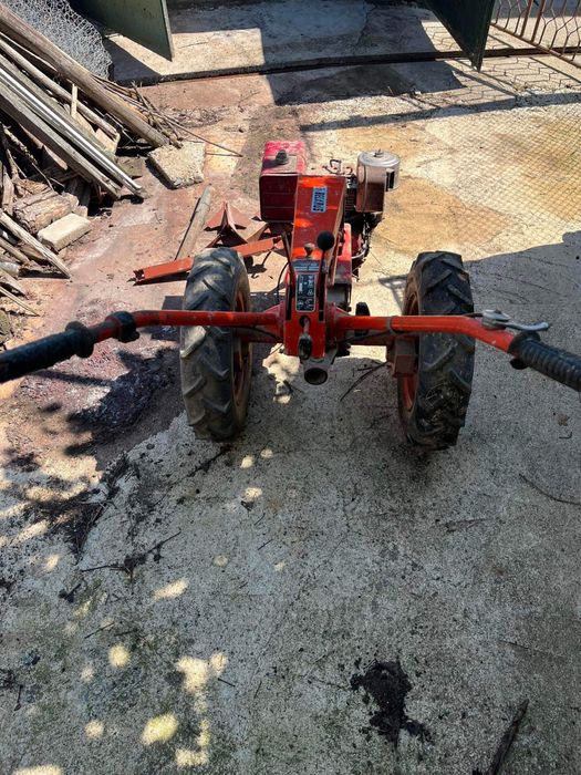 Мотокултиватор Беларус BRIGGS & STRATTON с ремарке и регистрация