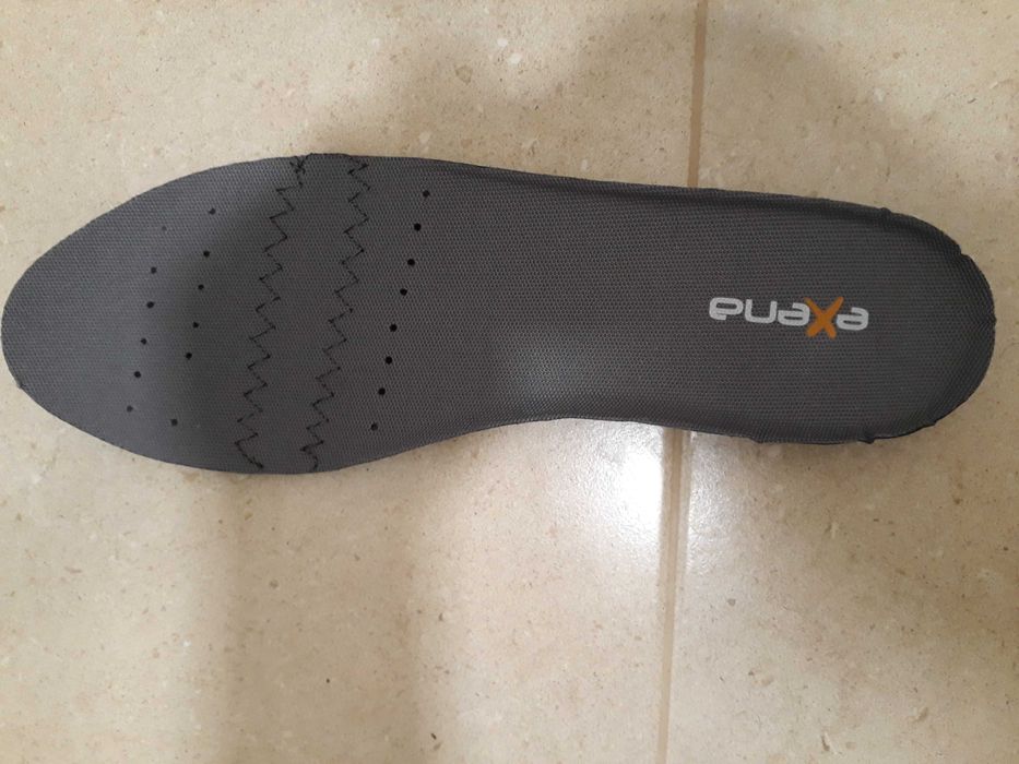 Продават се нови, работни обувки "EXENA"