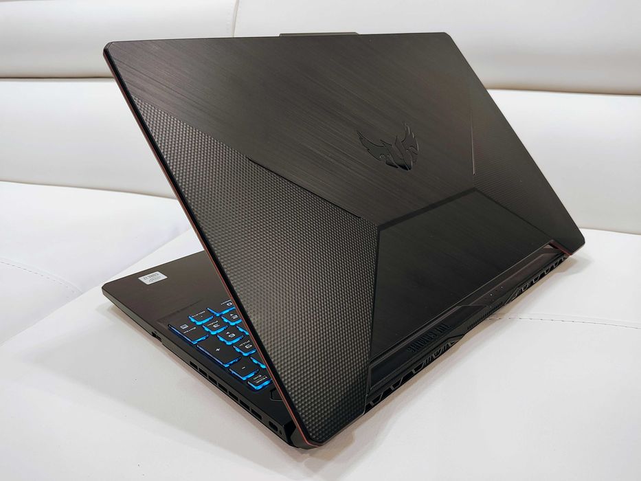 Laptop gaming Asus TUF , intel core i7-10870H ,video 6 gb , ram 16 gb, 144hz