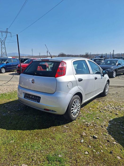 Fiat  Grande Punto   benzina    2014 !!!