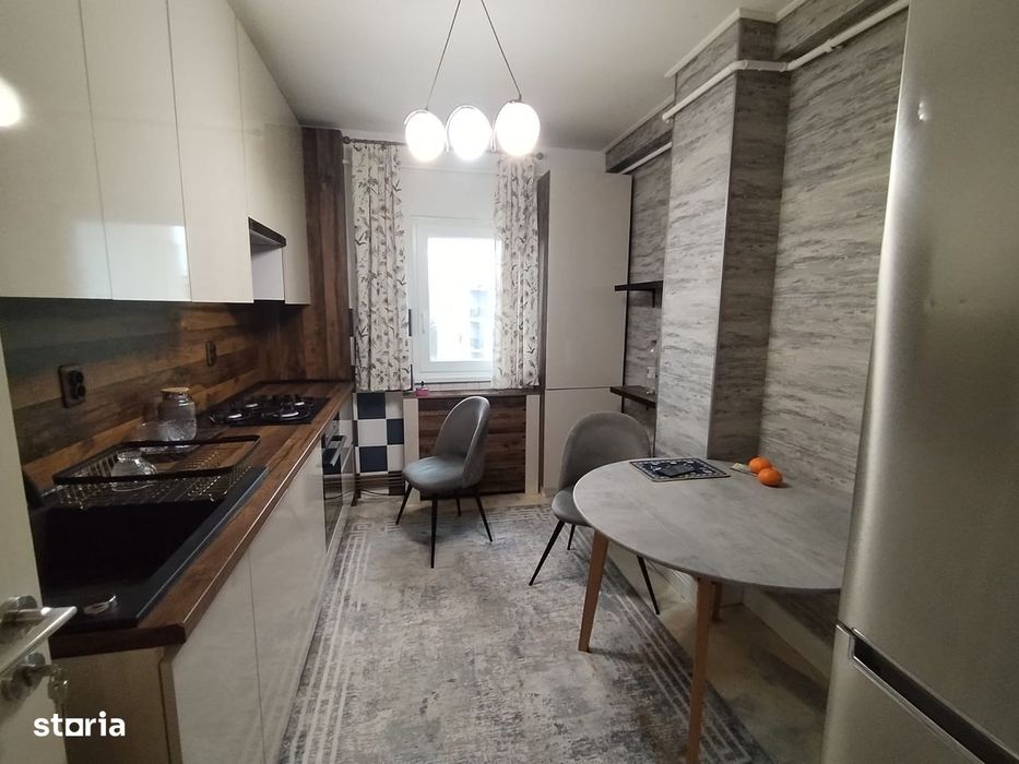 Apartament 4 camere decomandat- Dancu