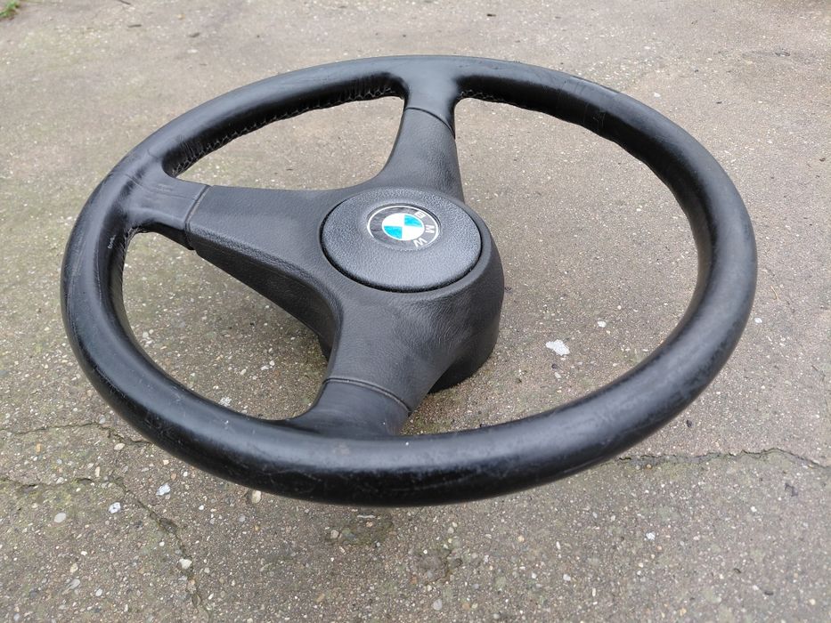 Volan bmw e30 ursulet