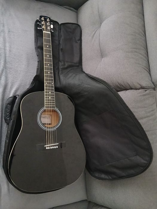 Chitară acustică Nashville