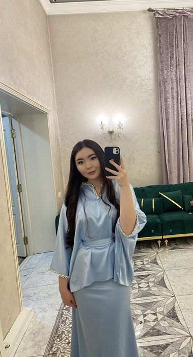 Вечернее платьее