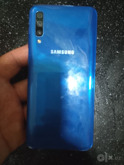 Samsung a50 sotiladi sirochniga arzon narxda