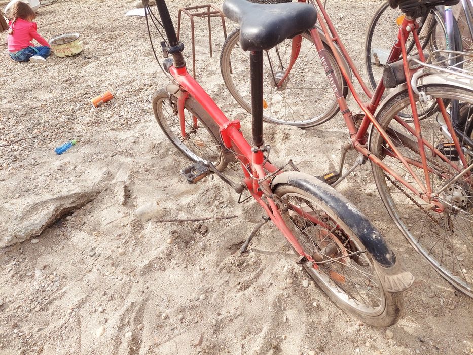 Biciclete de vanzare