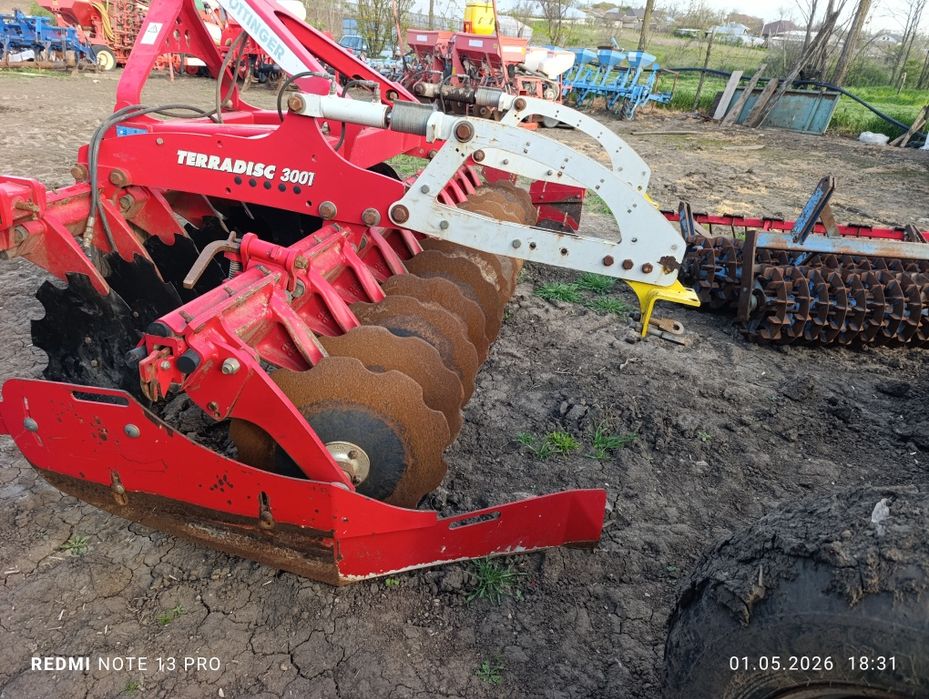 Tera disc pottinger 3001 3m tăvălug hidraulic complet sau dezmembrez