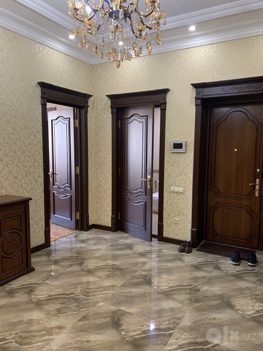 Габус. 4Х комнатная. 200м2. Саида Барака ул. Мирабадский район.