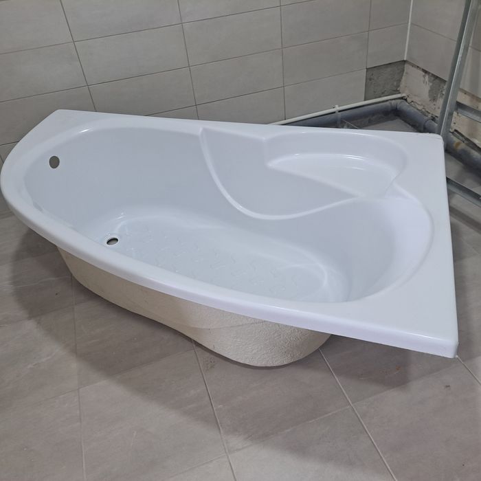 Ванна новая Изабель