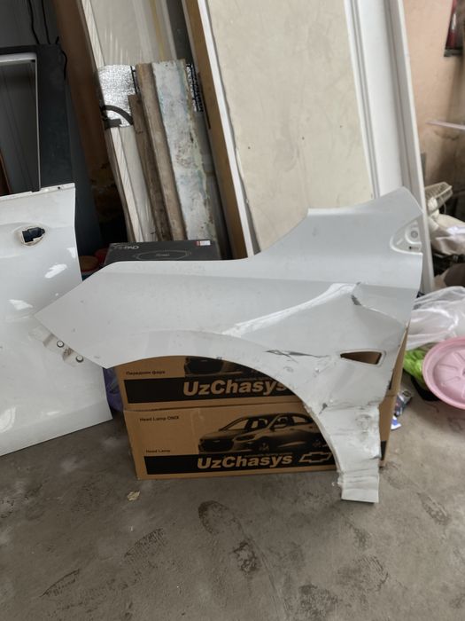 Onix eshik krilo fara sotiladi