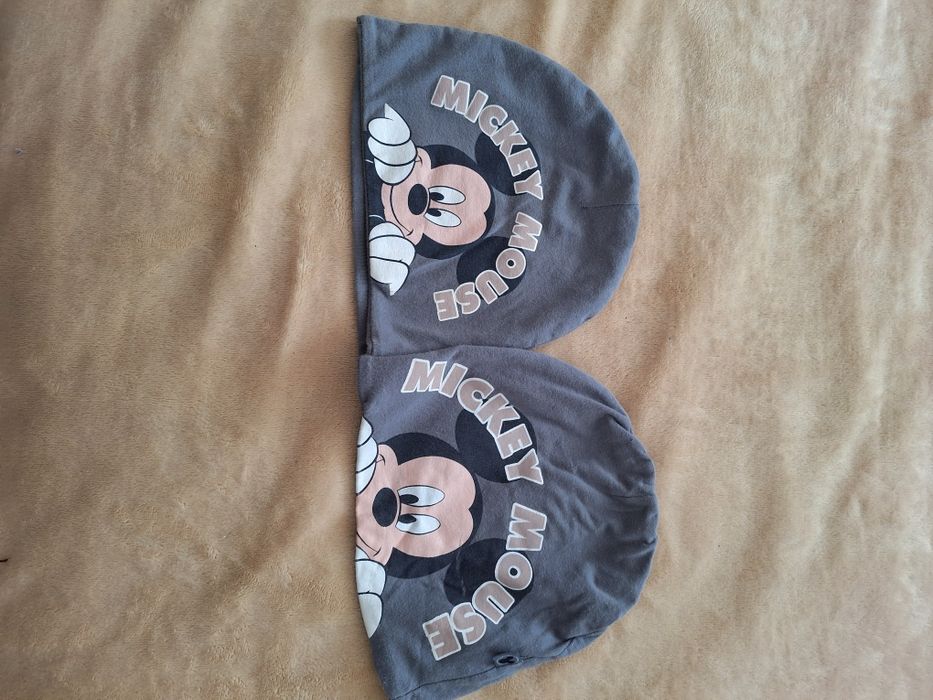 Зимни шапки за деца до 2 год.,общо за 10лв.