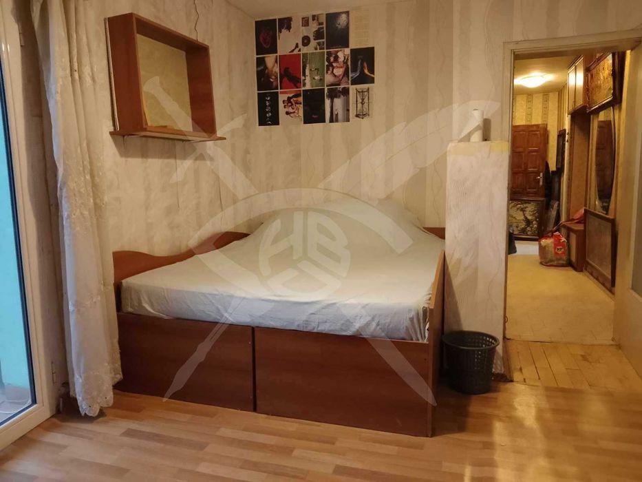 Дава се под наем Тристаен апартамент в София, Хладилника - 80 кв.м за 600 € - Снимка #4