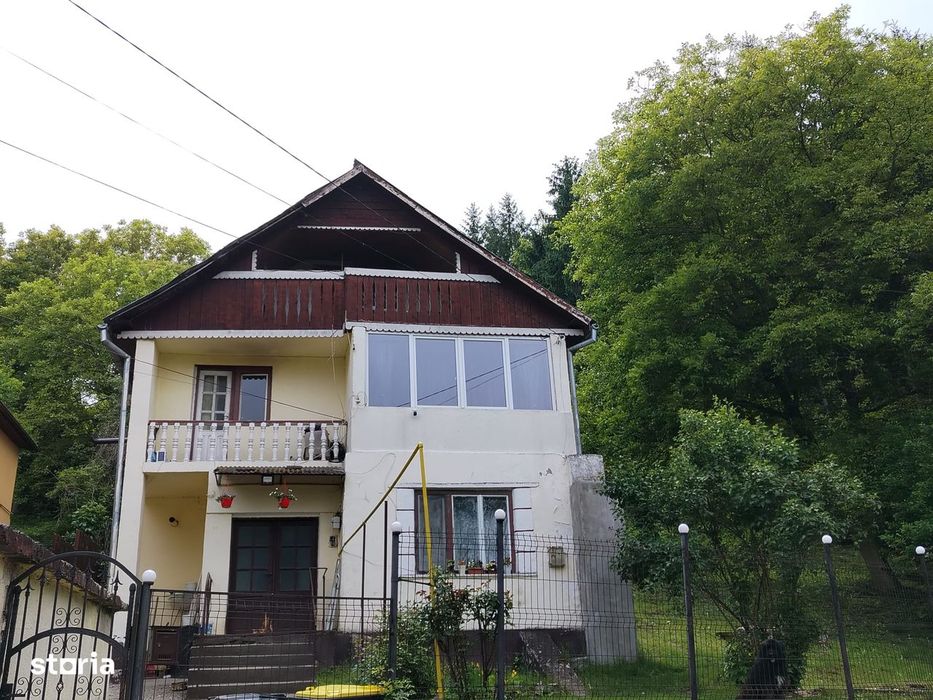 Casa individuala de vanzare, cartier Mulatau