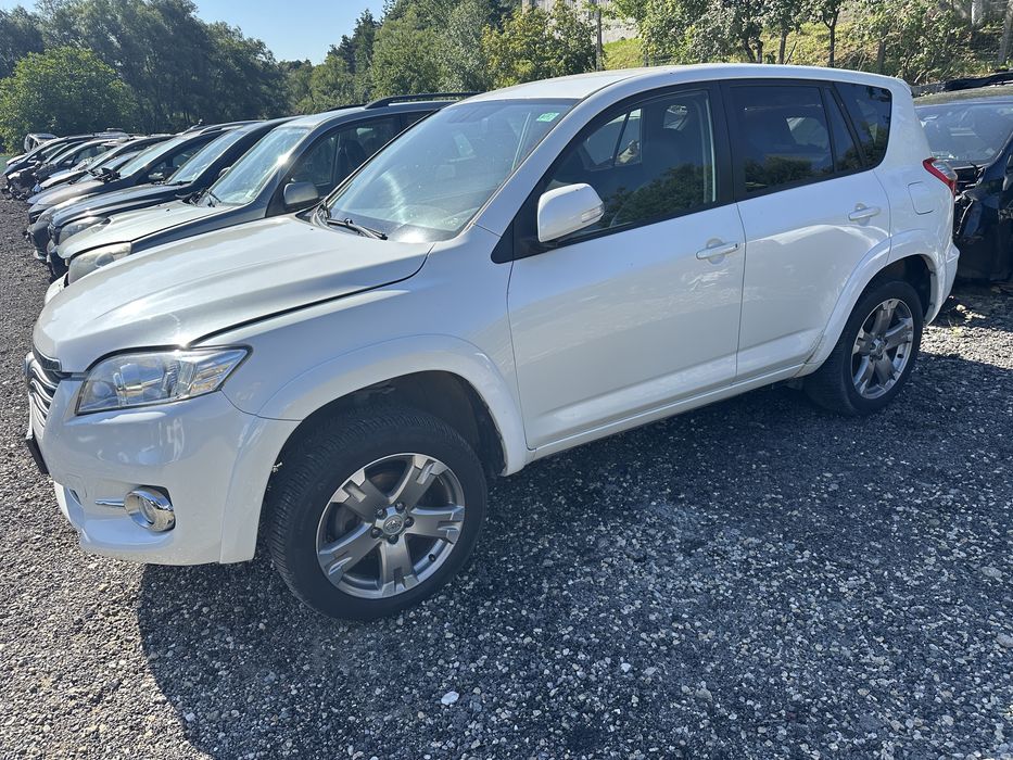 Toyota Rav4 Тойота Рав4 2.2 150 кс 2011г НА ЧАСТИ!