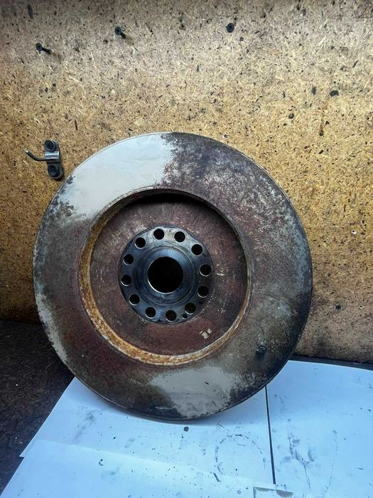 Шкив коленвала на Cummins QSX15