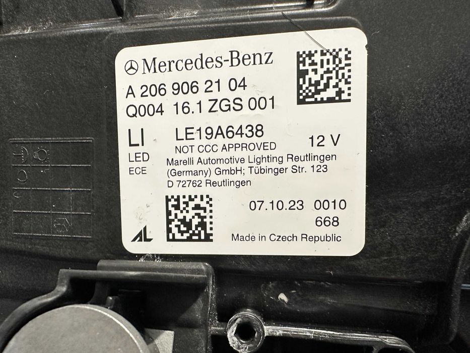 Фар фарове ляв Mercedes C klasse W206 Мерцедес 206 DIGITAL LIGHT far